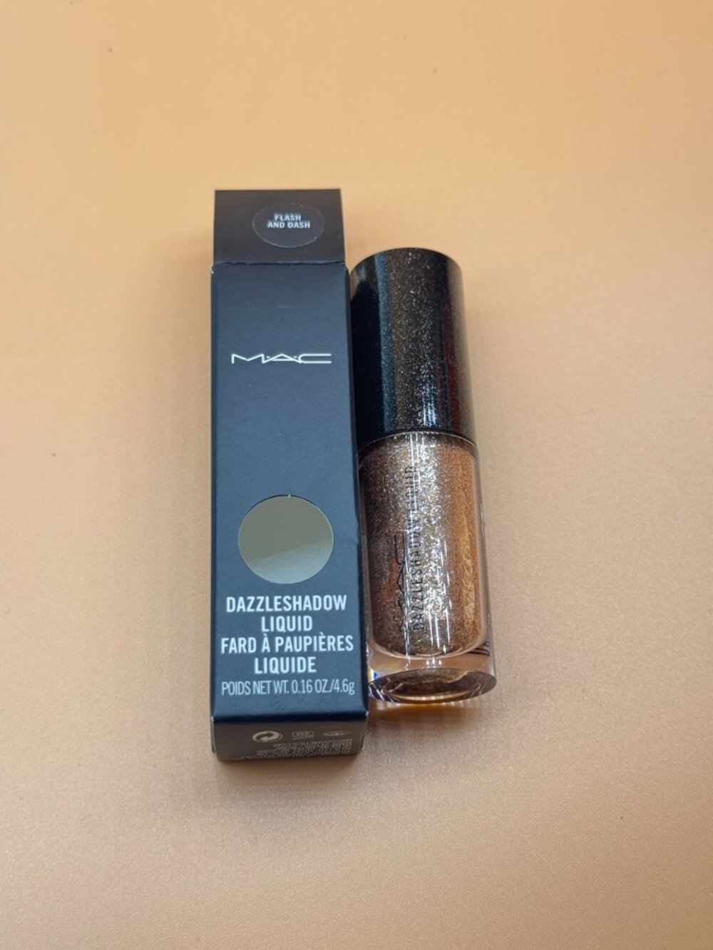 MAC Dazzleshadow Liquid Eyeshadow flash and dash -S